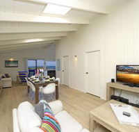 Pet Friendly Lentara St. 26 Fingal Bay - Gold Coast 4U