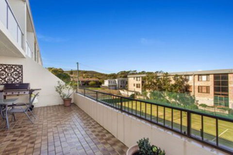 The Dunes Unit 5 / 38 Marine Drive - Gold Coast 4U 0