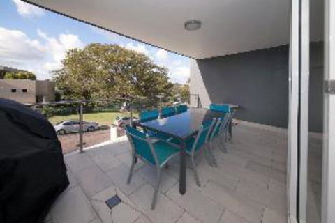 3 Bedroom Apartment Oasis Unit 3 / 5 - 1 Gold Coast 0