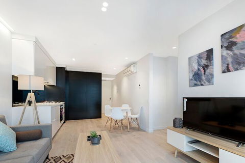 IFSuites (IFSTAYS) Light House Apartment - Accommodation Gold Coast 4