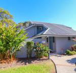 Plover Deluxe Resort Villa - Gold Coast 4U