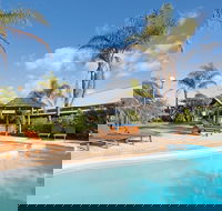Dunsborough Town Units - Gold Coast 4U