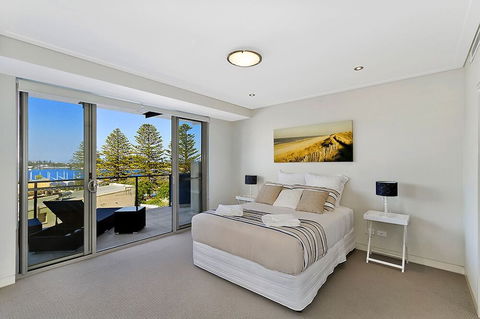 Coast Luxury Apartment 24 - Gold Coast 4U 4