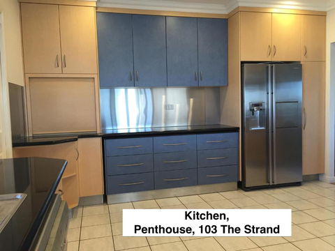 The Lighthouse Apartments - Gold Coast 4U 6