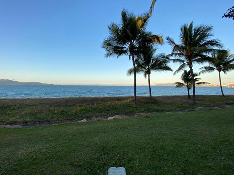 The Lighthouse Apartments - Gold Coast 4U 1