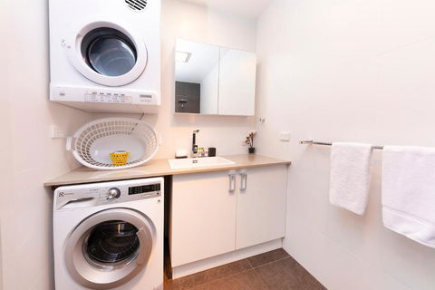 Surfmist - Accommodation Gold Coast 5