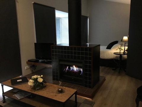 Indulge At Daylesford - Accommodation Gold Coast 3