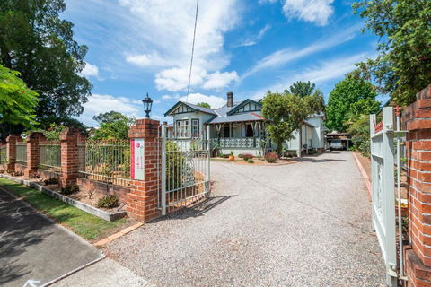 The Rosary - Accommodation Gold Coast 3