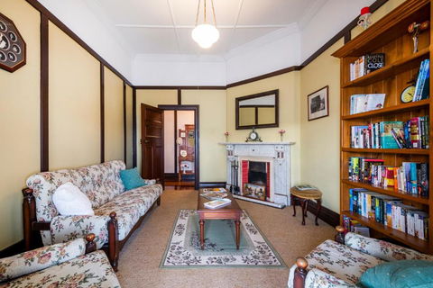 The Rosary - Accommodation Gold Coast 2
