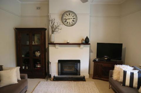 Merellaan - Accommodation Gold Coast 6