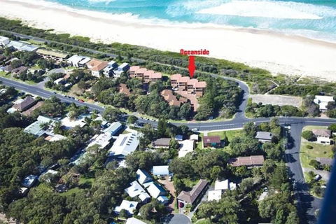 OCEANSIDE 5 - Accommodation Gold Coast 4