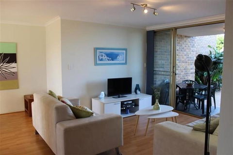 OCEANSIDE 5 - Accommodation Gold Coast 2