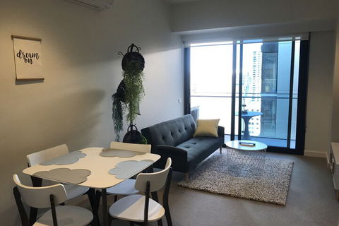 MH Private Apartments The William - Accommodation Gold Coast 4