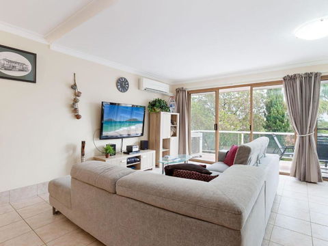 3 Frangipani 30 Leonard Avenue Great Townhouse With Air Con - Accommodation Gold Coast 3
