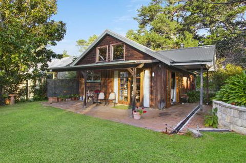 BROWNS COTTAGE - Gold Coast 4U 6