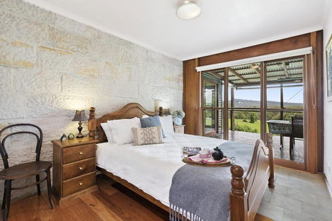 CHRISTOPHERS COTTAGE - Gold Coast 4U 2