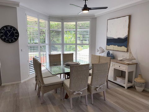Ocean Spray Sawtell - Gold Coast 4U 4