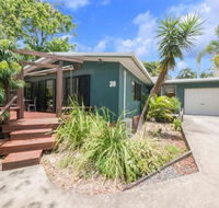 Bryce Street 30 Ultimate Beach Shack - Accommodation Gold Coast