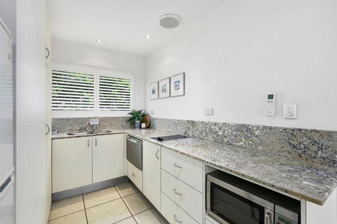 Portofino 6 - Accommodation Gold Coast 1