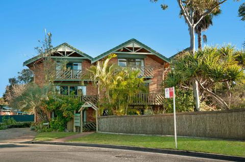 Gilmore Court 4 Byron Bay - Accommodation Gold Coast 0