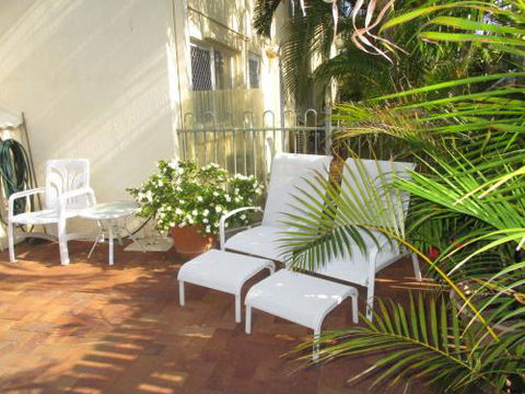 Holiday Apartment On The Esplanade - Accommodation Gold Coast 5