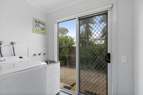 Fantasea - Free Foxtel & Wifi - Accommodation Gold Coast 6