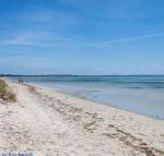 Beautiful Beachfront Apartment at Capel Sound - Accommodation Gold Coast