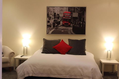 Gundaroo Manor Bed & Breakfast - Accommodation Gold Coast 6