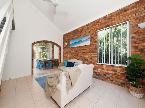 Seashells On The Bay - Accommodation Gold Coast 1