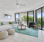 Sunny  spacious Sunshine Beach - Accommodation Gold Coast