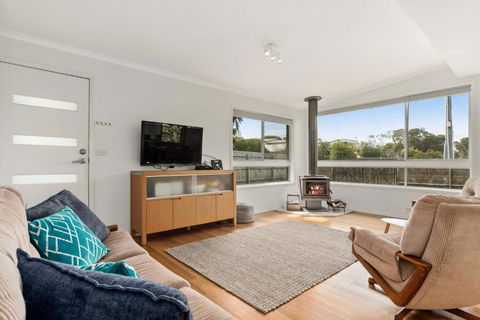 BADENOCH - Accommodation Gold Coast 3