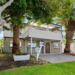 SANTORINI BEACH HOUSE SAFETY BEACH - Accommodation Gold Coast 0