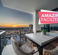 A Cut Above The West Pool Rooftop Bar Gym Wifi - Accommodation Gold Coast