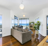 Panoramic Ocean Views in Peregian Beach 41 Parakeet Cresent - Accommodation Gold Coast