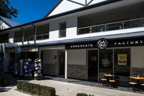 Woody Lifestyle One Bedroom Apartment - Gold Coast 4U 0