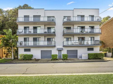 Waters Edge Nambucca Heads - Gold Coast 4U 1
