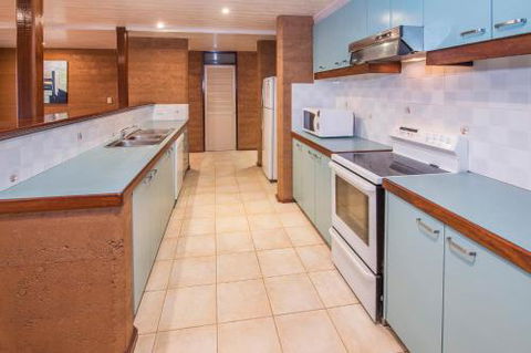 Ultramarine - Accommodation Gold Coast 6