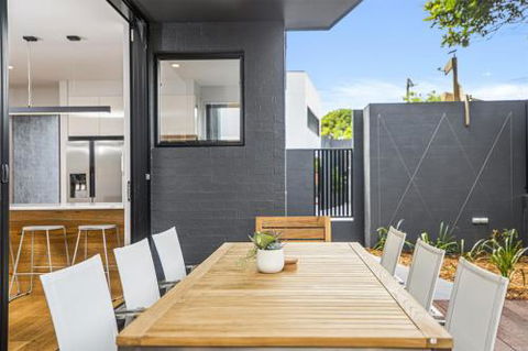 Sawtell Suites Suite 1 - Gold Coast 4U 1