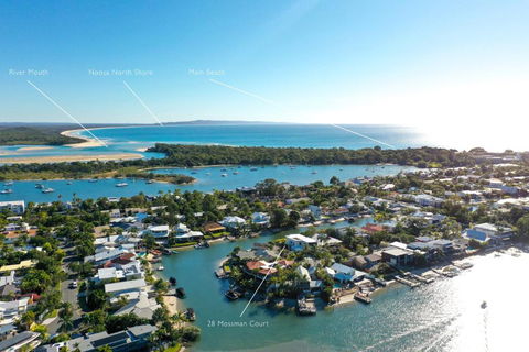 Space & Seclusion On The Water Noosa Heads - Accommodation Gold Coast 1