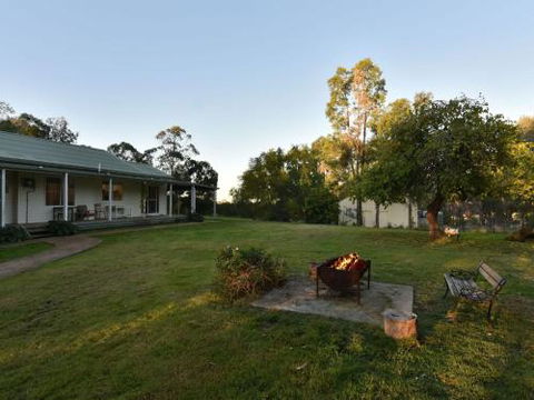 Tabitha Hill Homestead - Gold Coast 4U 1