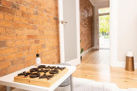 Heritage Bowen Terrace ?3 Bed 2 Bath Walk To CBD - Gold Coast 4U 3