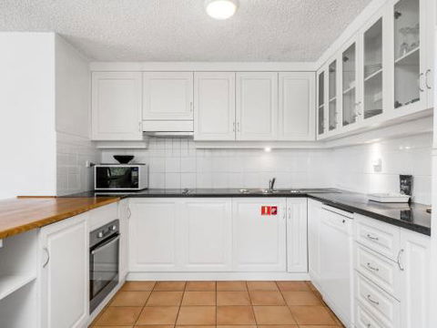 EAST COAST ESCAPES Byron Beachfront - Accommodation Gold Coast 2