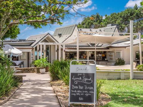 EAST COAST ESCAPES Byron Beachfront - Accommodation Gold Coast 3