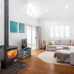 3 Macleay St. Narrawallee - Gold Coast 4U 0
