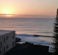 Unit 5 Sanctuary Shores Kings Beach Free Wifi - Accommodation Gold Coast
