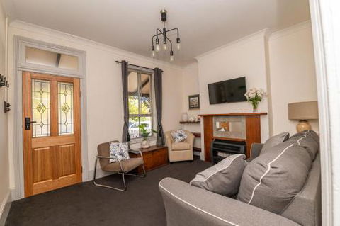 Edward Cottage ?Heritage Central Comfortable. - Gold Coast 4U 2