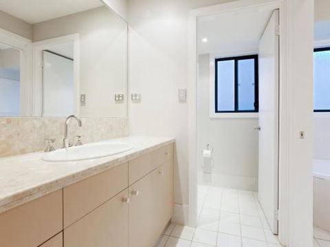 Venabu On Garuwa 20 Garuwa Street Spectacular House With Fabulous Views - Accommodation Gold Coast 1