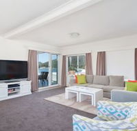 Shoal Edge Unit 6 / 31 Shoal Bay Road - Accommodation Gold Coast