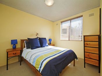 Shoal Towers Unit 5 / 11 Shoal Bay Road - Accommodation Gold Coast 4