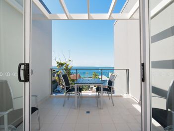 The Shoal Apartments Unit 506 / 4 8 Bullecourt Street - Accommodation Gold Coast 4